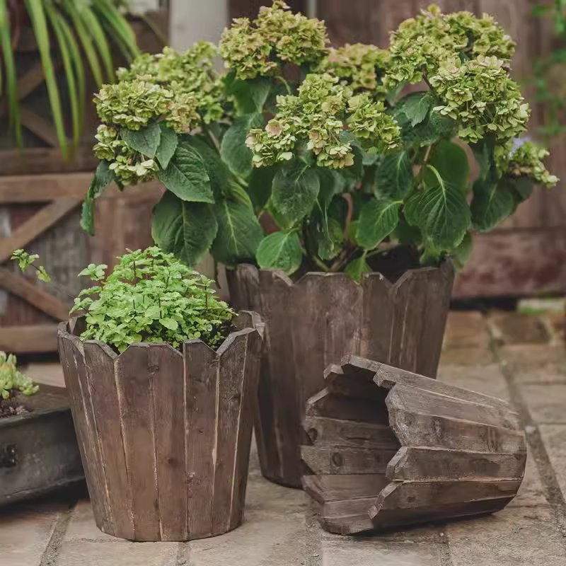 Spliced Solid Wood Planter Round