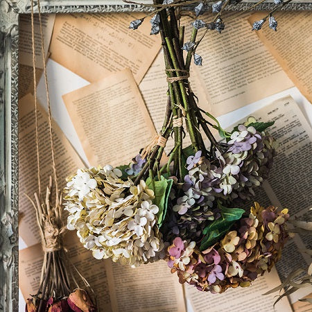 How to Decorate & Use Artificial Flowers