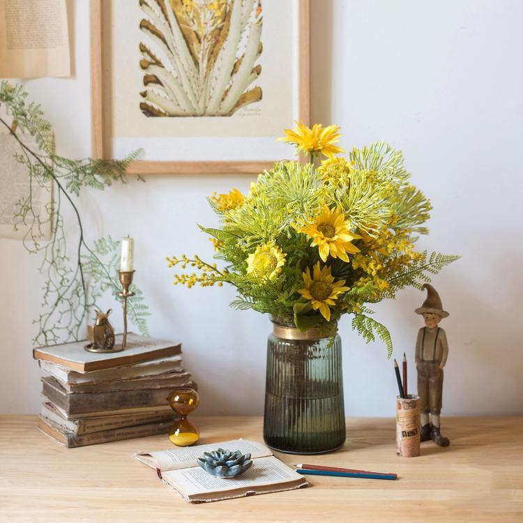 Brighten Up Your Home Using Sunflowers