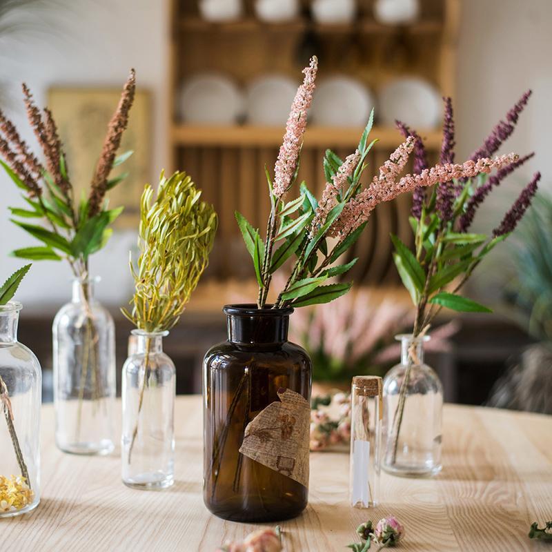 5 Ways You Can Style Some Stems