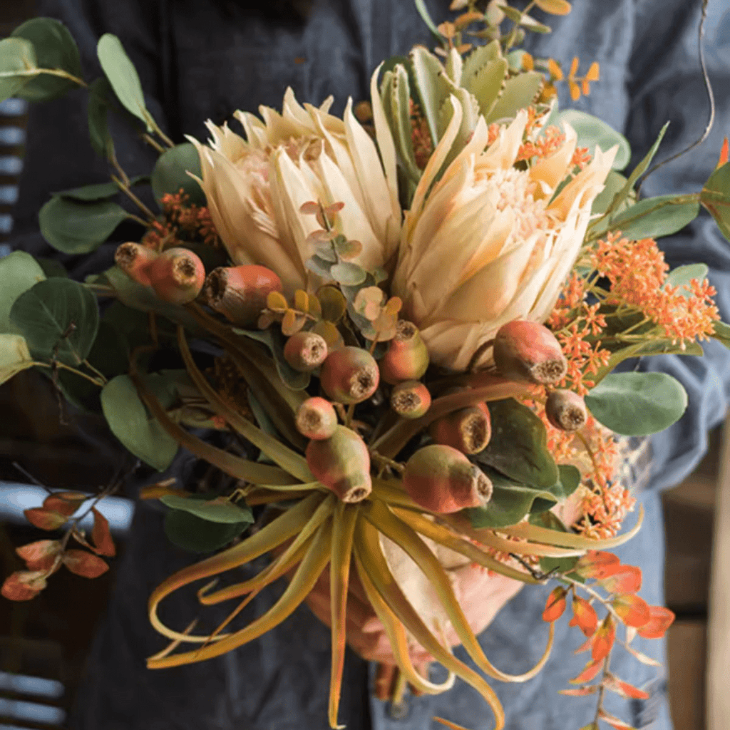 Mountian Oriole Autumn Art King Protea Bouquet - RusticReach