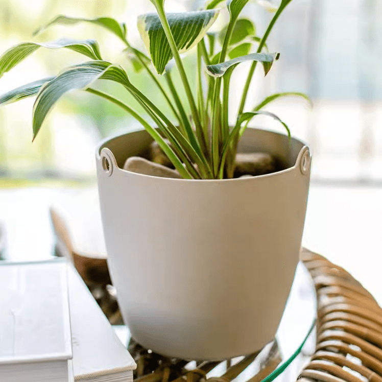 Modern Resin Hanging Planter for Artificial Plants - RusticReach