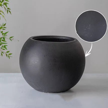 Round Magnesium Clay Planter - RusticReach