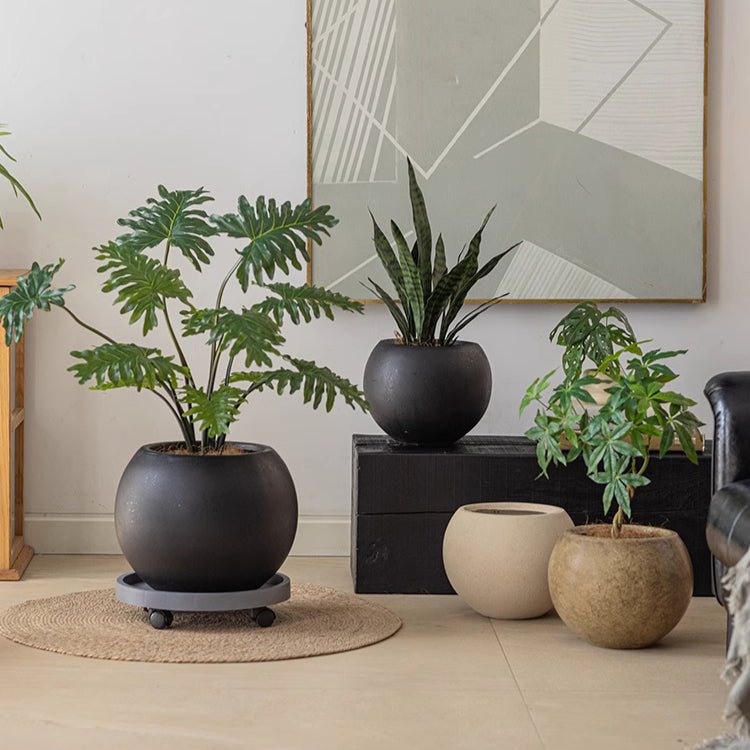 Round Magnesium Clay Planter - RusticReach