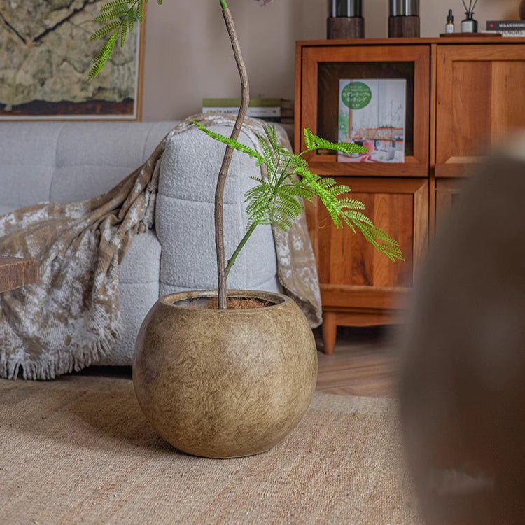 Round Magnesium Clay Planter - RusticReach