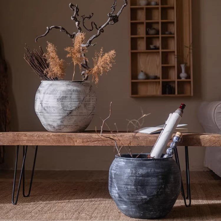 Sierra Round Pot Planter - RusticReach