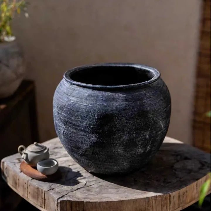 Sierra Round Pot Planter - RusticReach