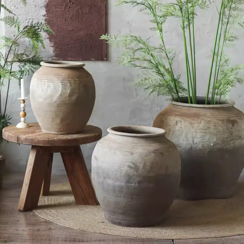 Round Earthenware Pot - RusticReach