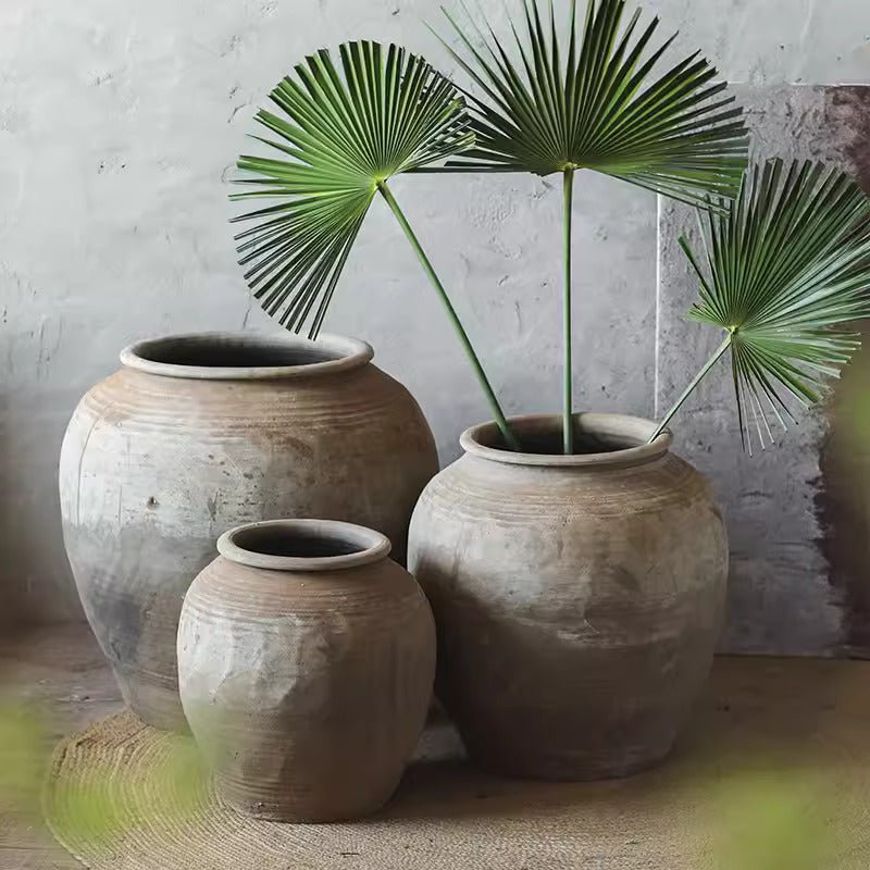 Round Earthenware Pot - RusticReach