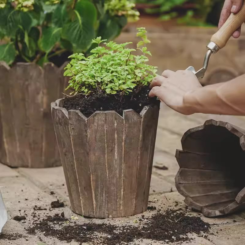 Spliced Solid Wood Planter Round - RusticReach