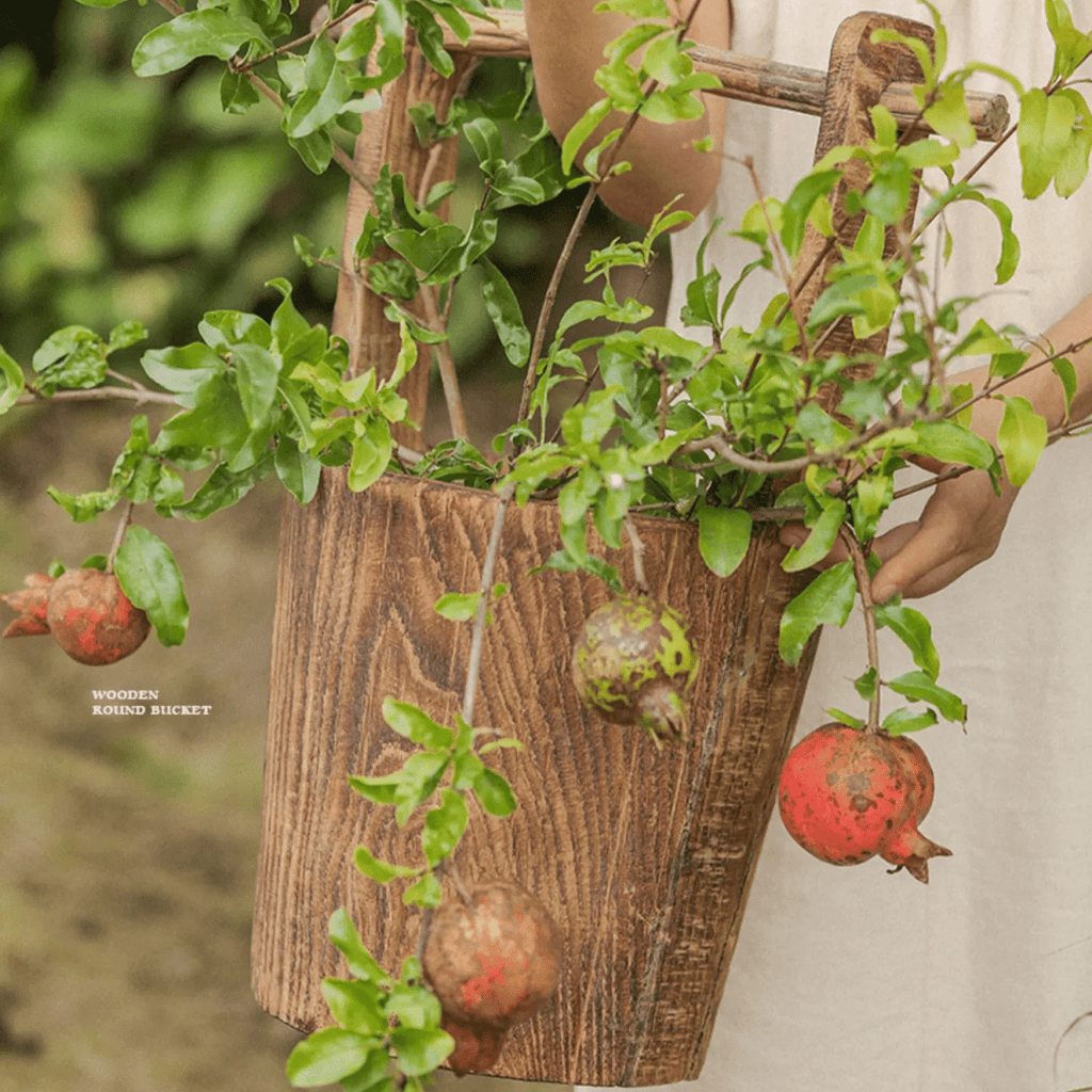 Old - fashioned Wooden Round Bucket - RusticReach