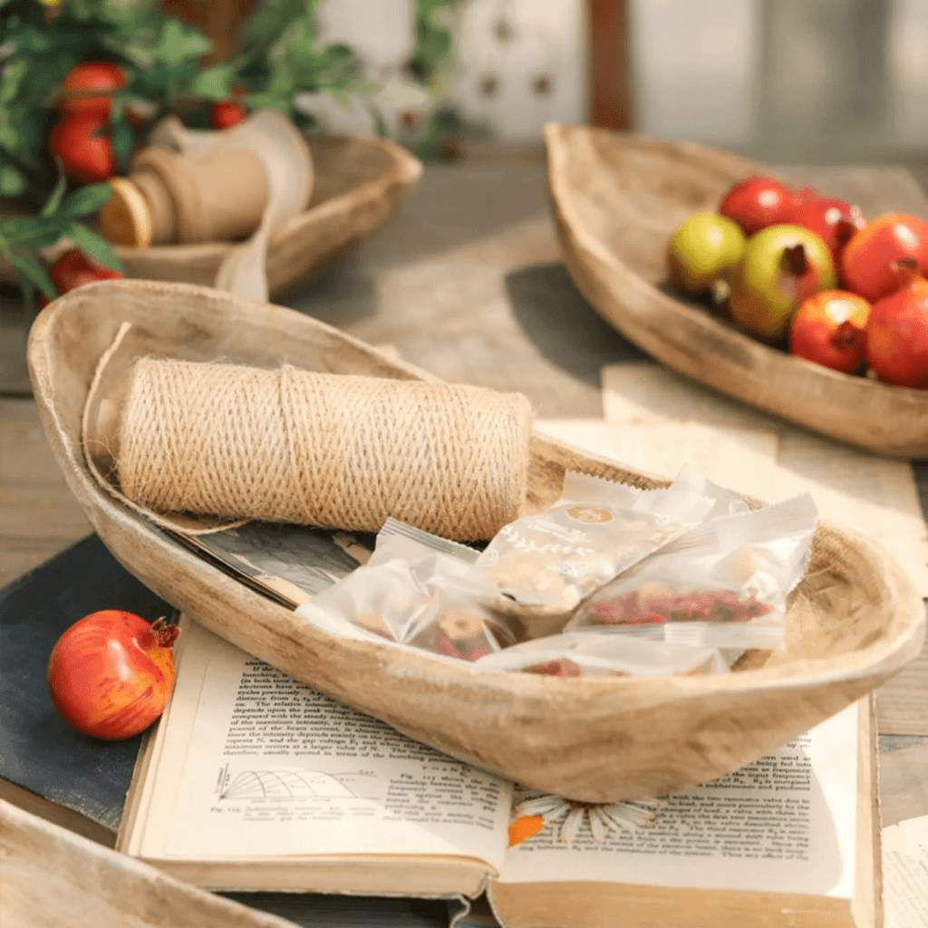 Retro Wooden Boat - Shaped Fruit Platter - RusticReach