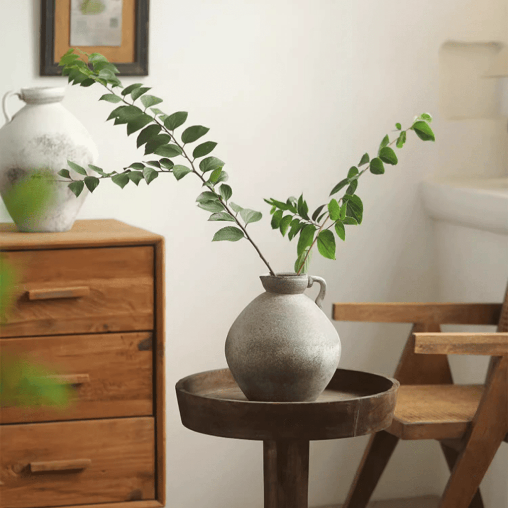 Watertight One Handle Pottery Vase - RusticReach