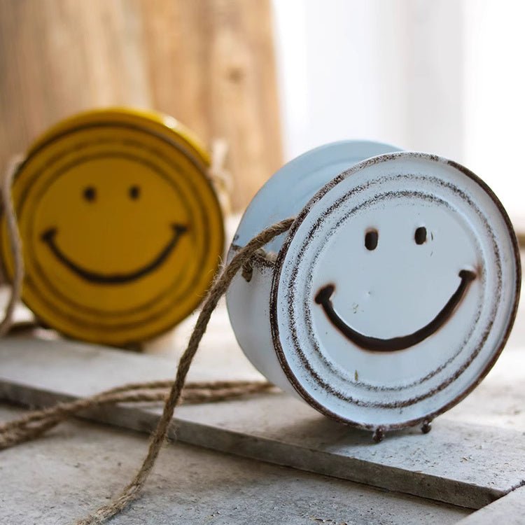 Happy Face Hanging Planter - RusticReach