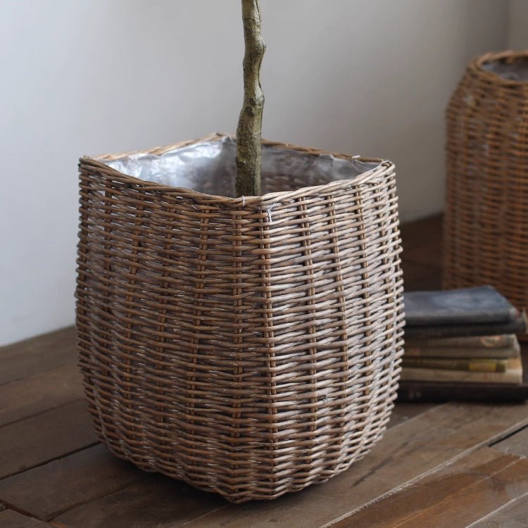 Natural Wicker Floor Planter Basket with Liner - RusticReach