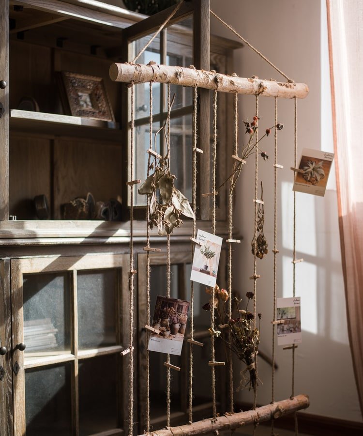 Birch Wood Photo Wall Hanger - RusticReach