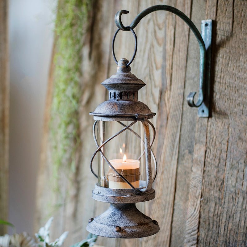 Restoration Candle Holder Backyard Décor Lantern – RusticReach