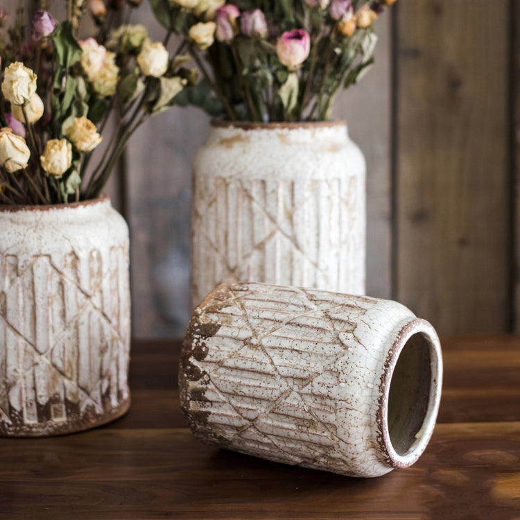 Distressed White Ceramic Flower Jar Vase
