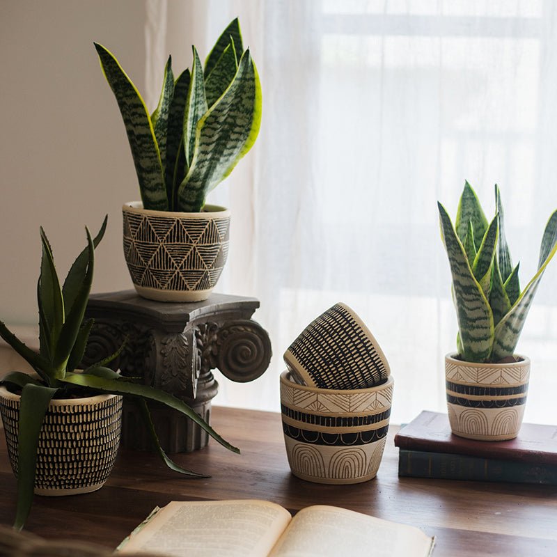 Geometric Art Concrete Flower Pot - RusticReach
