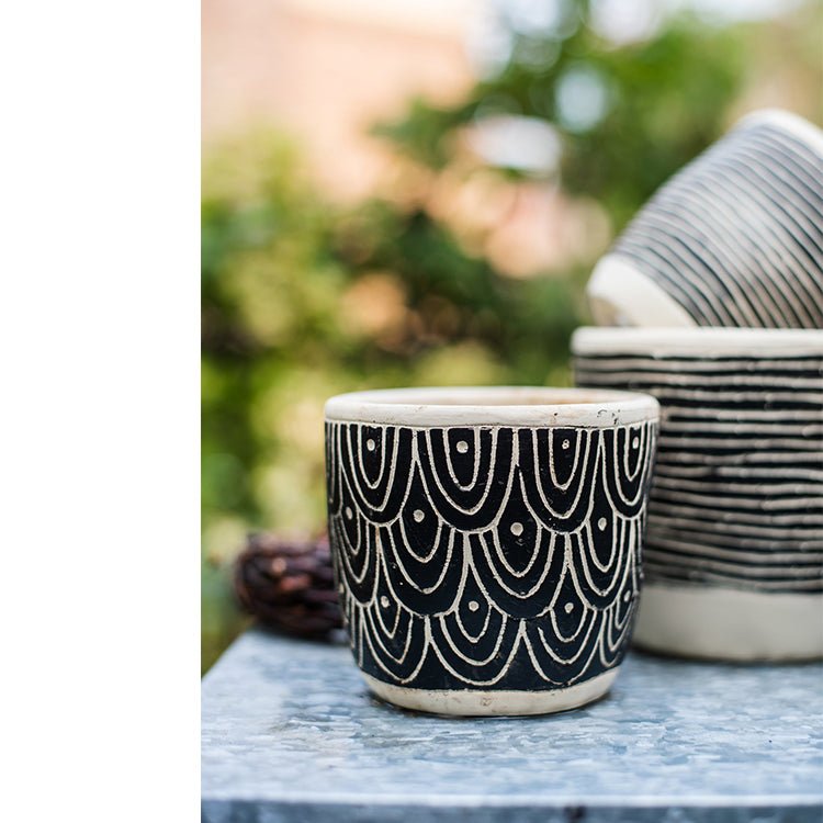 Geometric Art Concrete Flower Pot - RusticReach