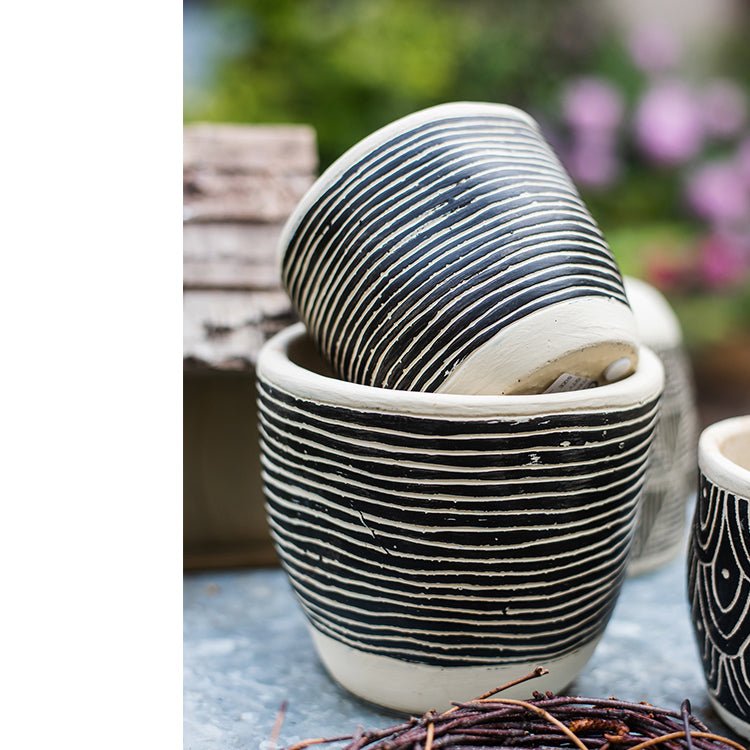 Geometric Art Concrete Flower Pot - RusticReach