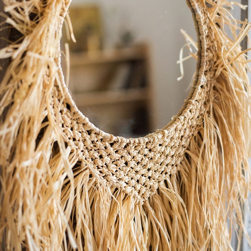 Handcraft Grass Hanging Round Mirror - RusticReach