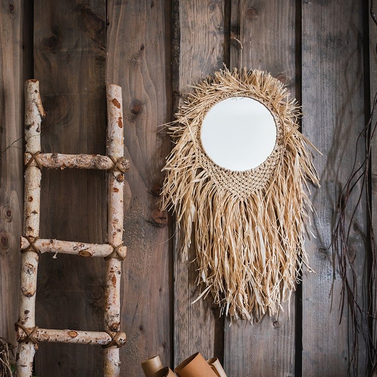 Handcraft Grass Hanging Round Mirror - RusticReach