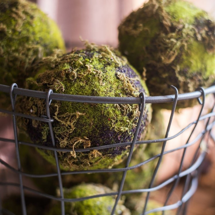 Faux Artificial Decorative Moss Ball - RusticReach