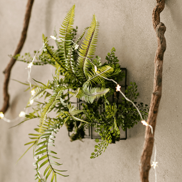 Artificial Faux Plant Metal Frame Wall Décor - RusticReach