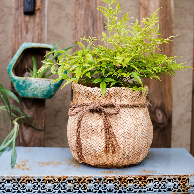 Ribbon Bag Style Concrete Garden Pot
