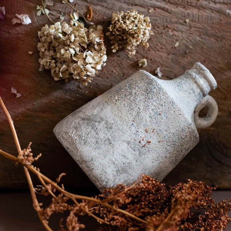 Small Opening Rough Textured Dried Flower Vase - RusticReach