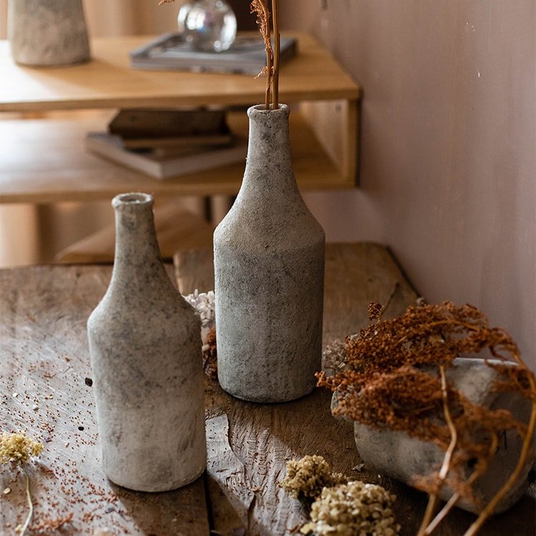 Small Opening Rough Textured Dried Flower Vase - RusticReach