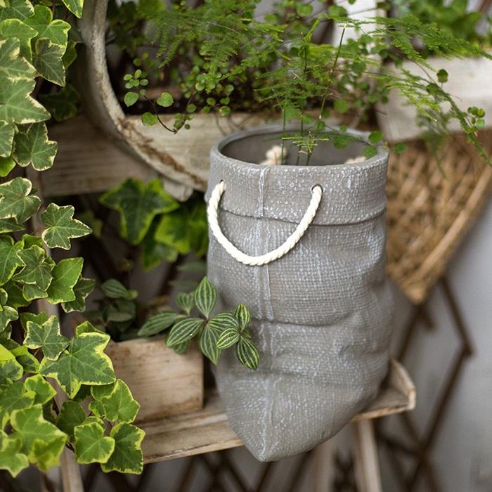 Ceramic Planter Linen Bag Design - RusticReach