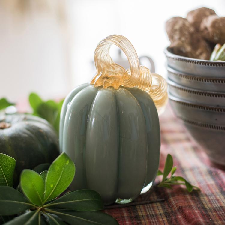 Glass Pumpkin Accents - RusticReach
