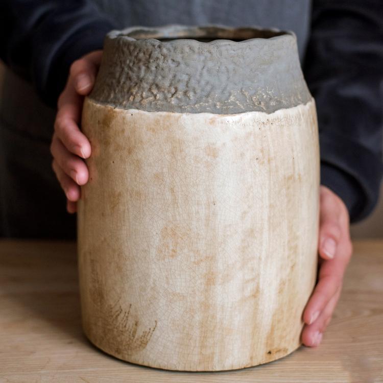 Khaki Coarse Pottery Jar RusticReach 