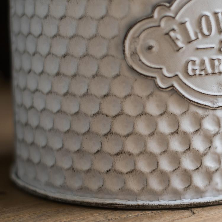 White Small Iron Flower Garden Barrel - RusticReach