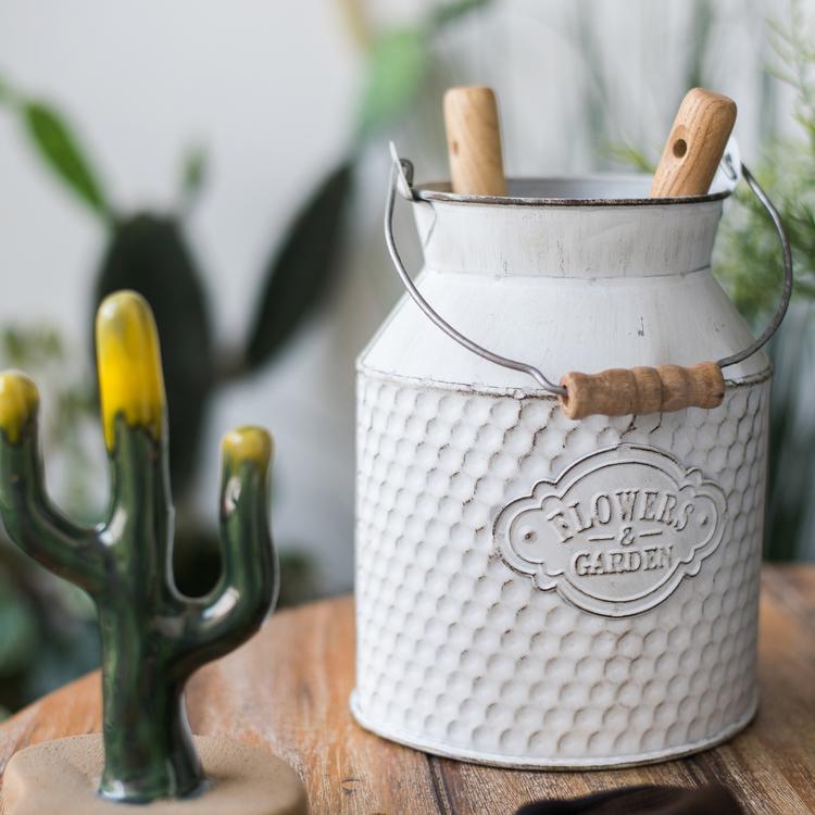 White Small Iron Flower Garden Barrel - RusticReach