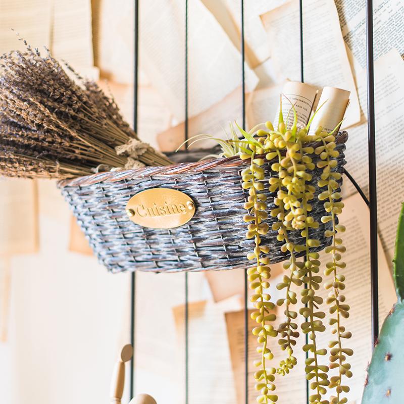 Willow Planter 'Cuisine' Hanging Flower Planter (Set of 2) - RusticReach
