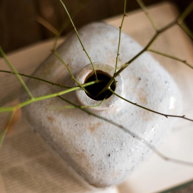 Zen Style Ceramic Vase - RusticReach