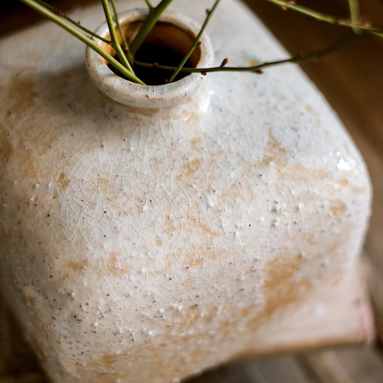 Zen Style Ceramic Vase - RusticReach
